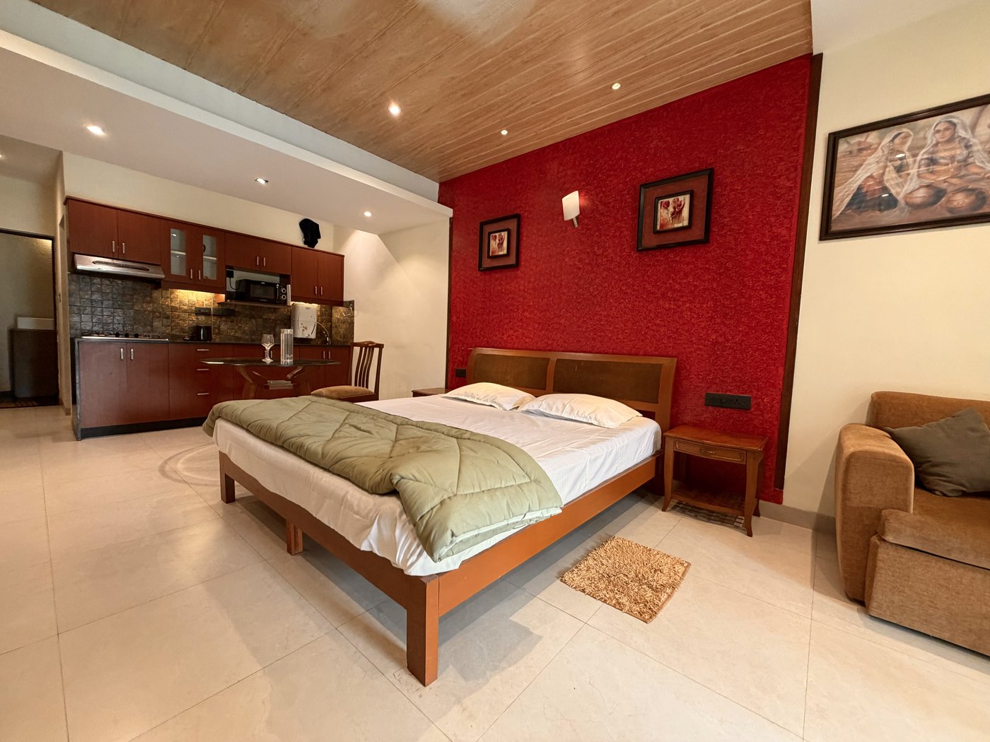 Studio with bed and kitchenette